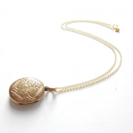 Photo of Antique Edwardian Rolled Gold Locket Necklace Personal Keepsake Photo Locket