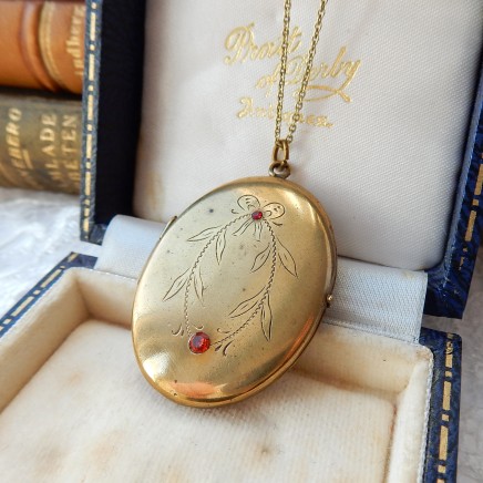 Photo of Antique Rolled Gold Art Nouveau Oval Locket Necklace & Chain