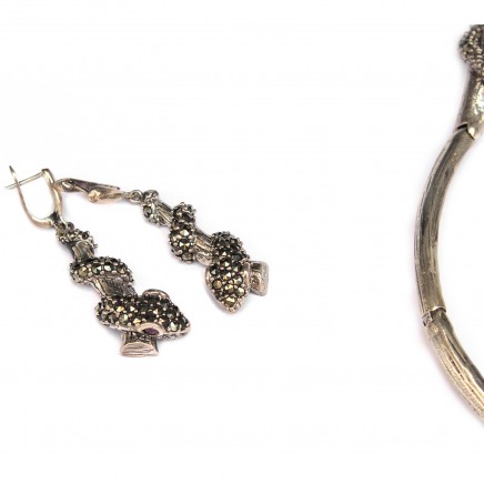 Photo of Exceptional Chunky Sterling Silver Marcasite Snake Collar & Earrings