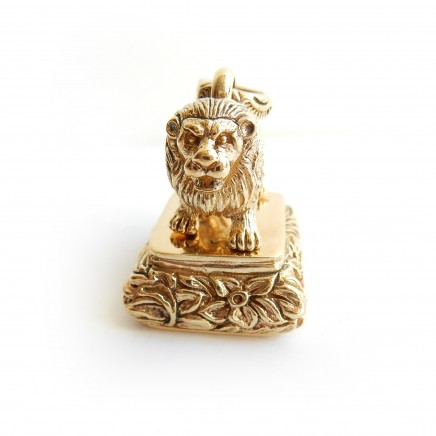 Photo of Gold Plated Lion Signet Seal Stamp