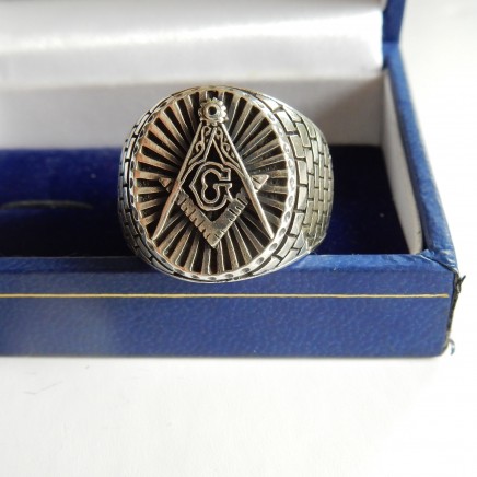 Photo of Sterling Silver Masonic Freemasons Signet Ring Square & Compass