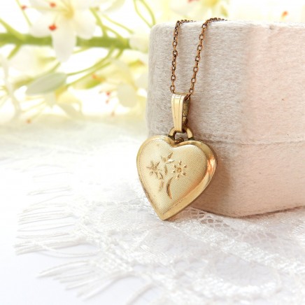 Photo of Vintage 14ct Rolled Gold Heart Locket Necklace Vintage German K L Jewelery