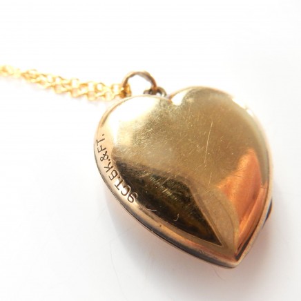 Photo of Vintage 9k Gold Back Front Heart Locket Necklace Gold Engraved Pendant