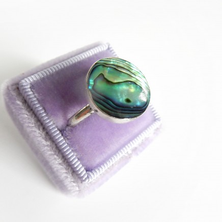 Photo of Vintage Abalone Shell Circle Ring Sterling Silver US Size 6