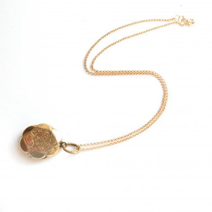 Photo of Vintage Antique Rolled Gold Locket Monogram Necklace & Chain
