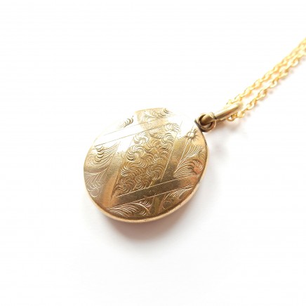 Photo of Vintage Antique Rolled Gold Photo Locket Necklace