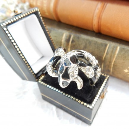 Photo of Vintage Enamel Snake Costume Jewelery Ring