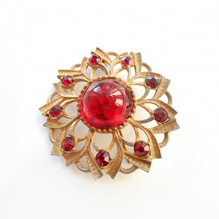 Photo of Vintage Gold Red Cabochon Flower Brooch Pin