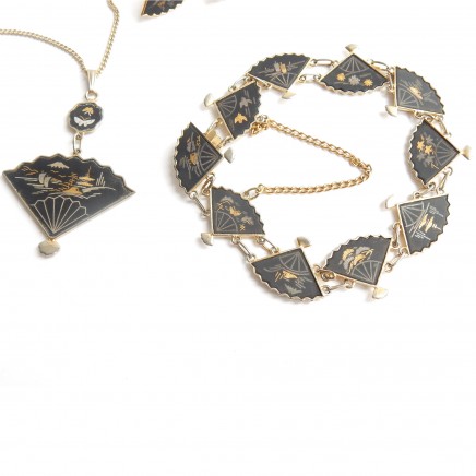 Photo of Vintage Japanese Damascene Jewelry Set Necklace Bracelet Gold Inlay K24