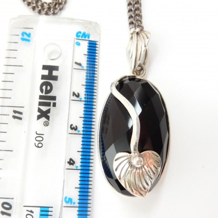 Photo of Vintage Onyx Vine Leaf Sterling Silver Pendant Necklace December Birthstone