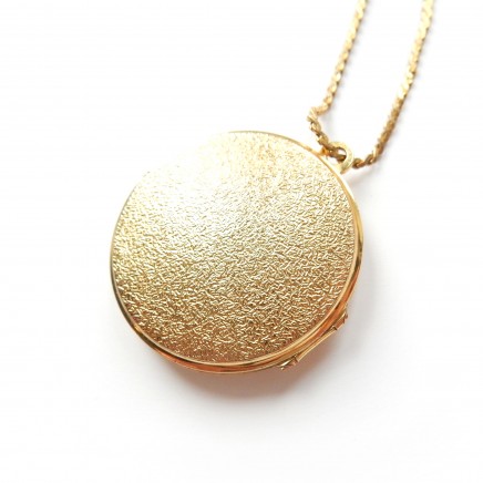 Photo of Vintage Rolled Gold Locket Keepsake Circle Locket Necklace AF