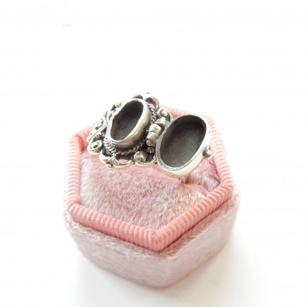 Photo of Vintage Sterling Silver Poison Ring Size 8.5