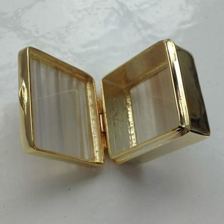 Photo of Agate & Gold Metal Pill Box