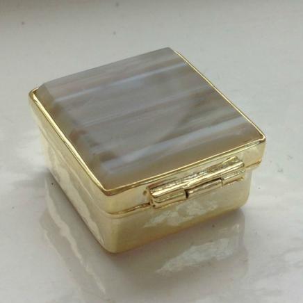 Photo of Agate & Gold Metal Pill Box