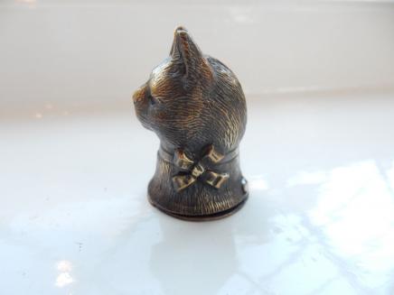 Photo of Figural Brass Cat Vesta