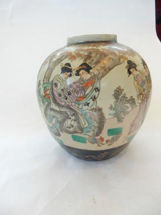 Photo of Satsuma Porcelain Bulbous Vase
