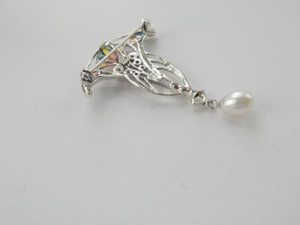 Photo of Art Nouveau Pearl Droplet Pendant
