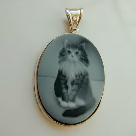 Photo of Solid Silver Carved Tabby Cat Pendant