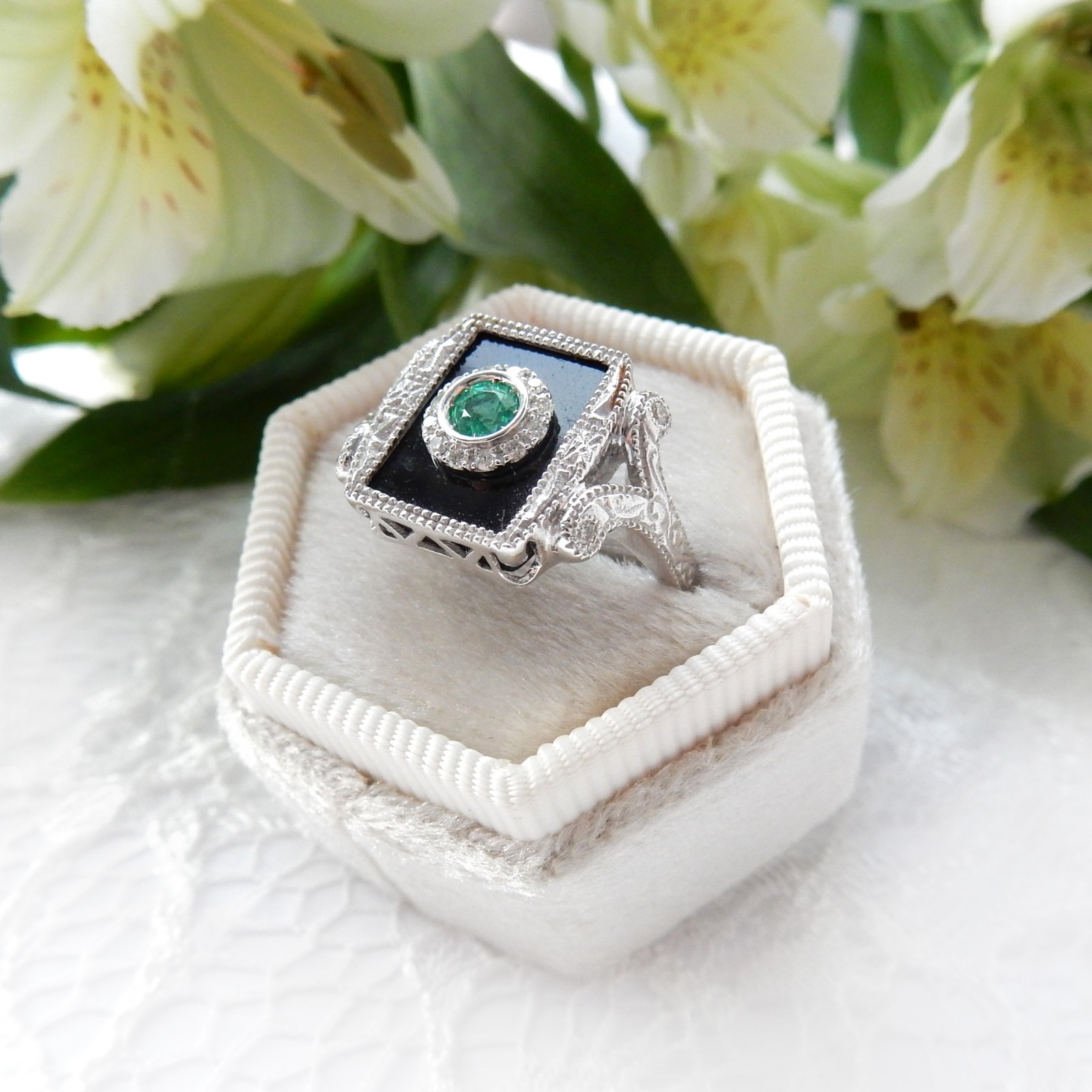 14 Karat Gold Diamond Emerald Ring With .6 Carat Diamond And Emeralds |  #1868612587