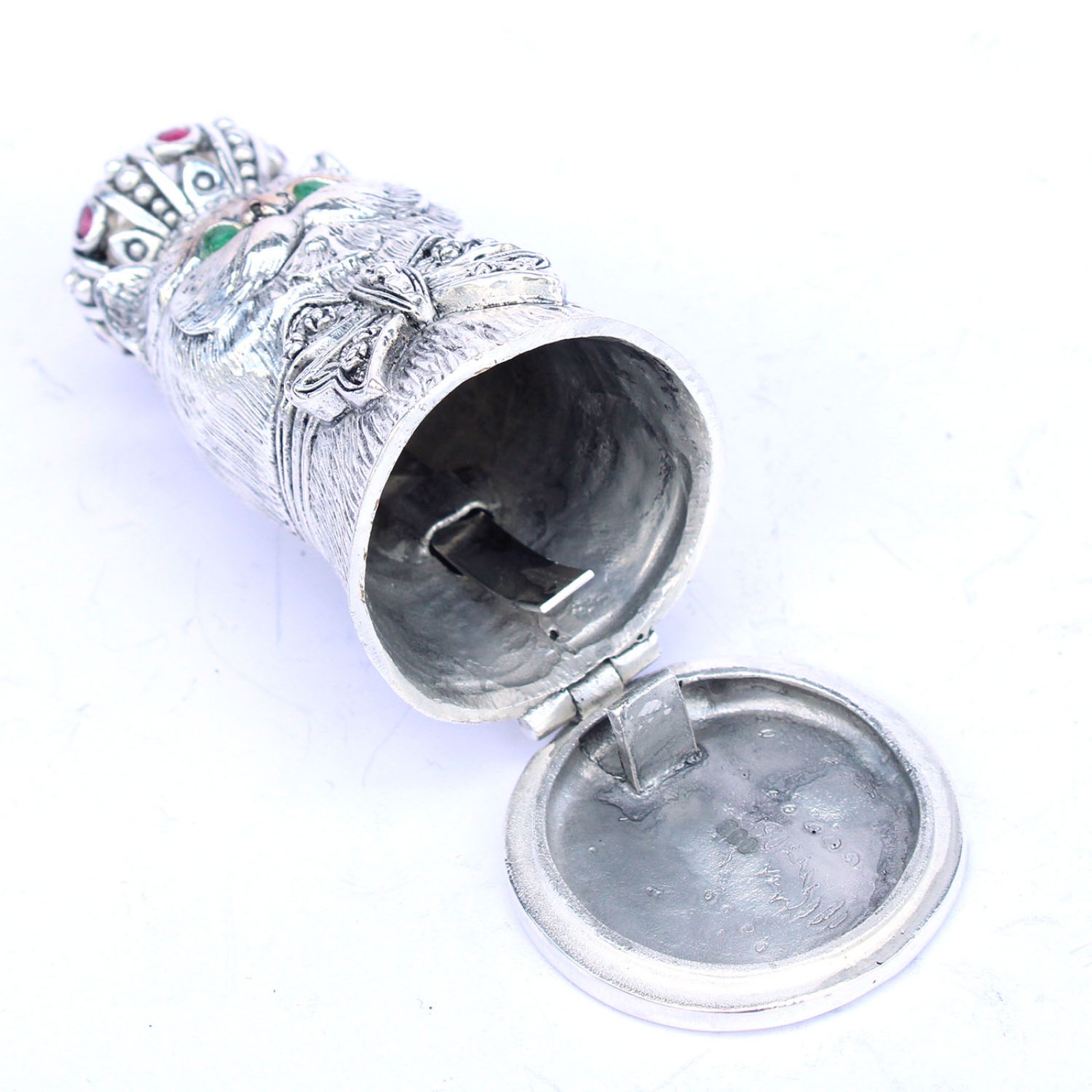 Photo of 800 Silverplated Cat Vesta Match Safe