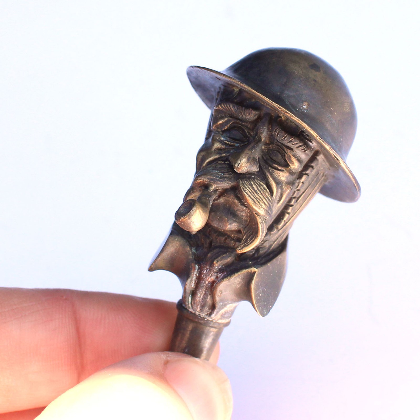 Photo of Brass World War I lieutenant Soldier Pipe Tamper