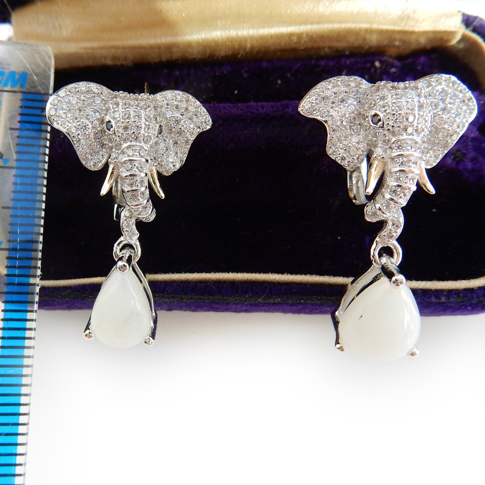 Photo of Opal Sterling Silver Elephant Jewelery Set Ring Earrings Pendant