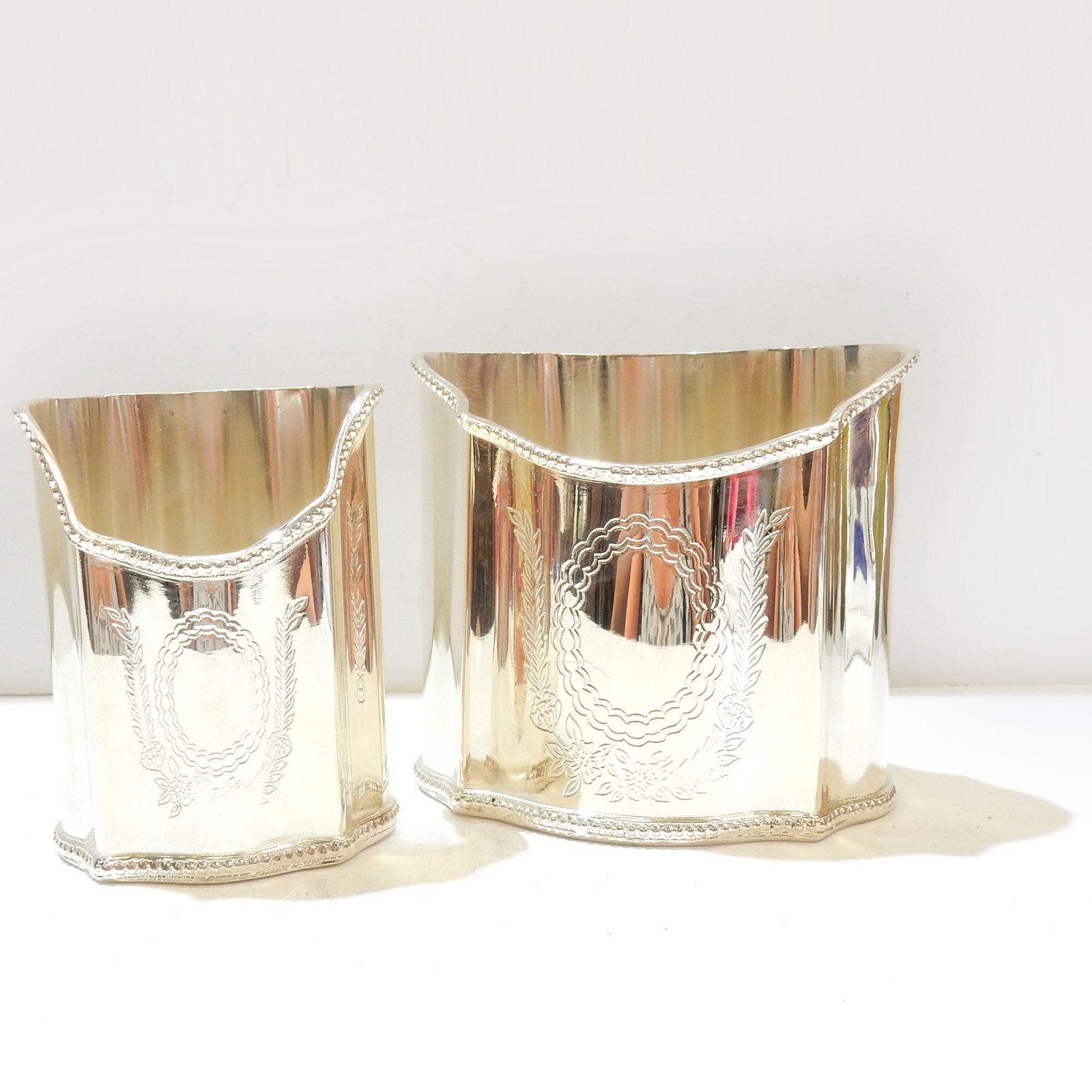 Photo of Pair Sheffield Silverplate Container Pots