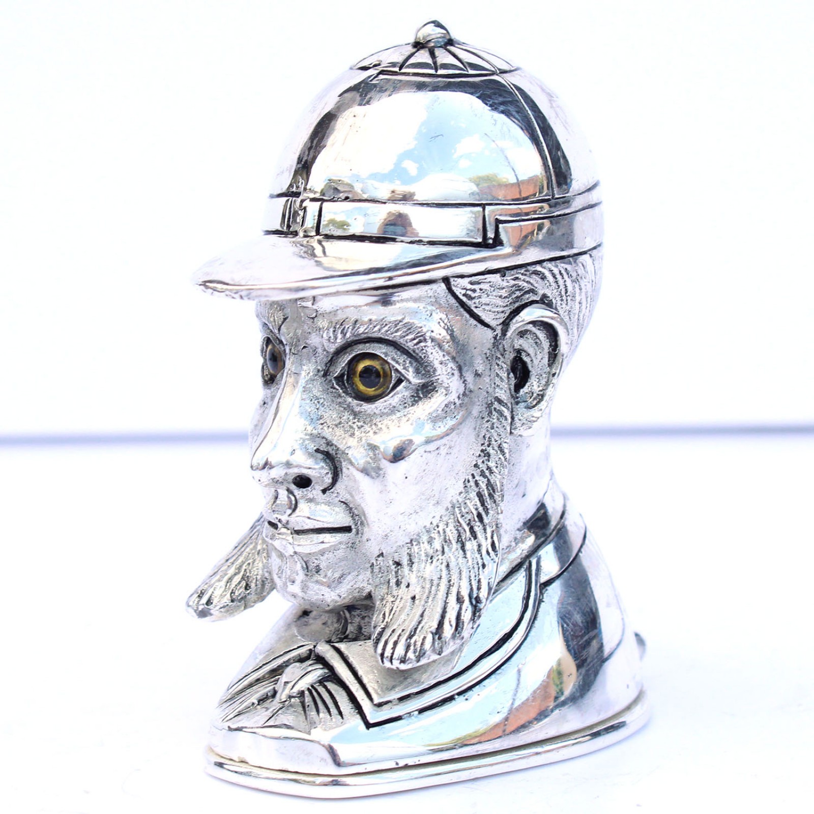 Photo of Silverplated WG Grace Cricketer Vesta Match Safe