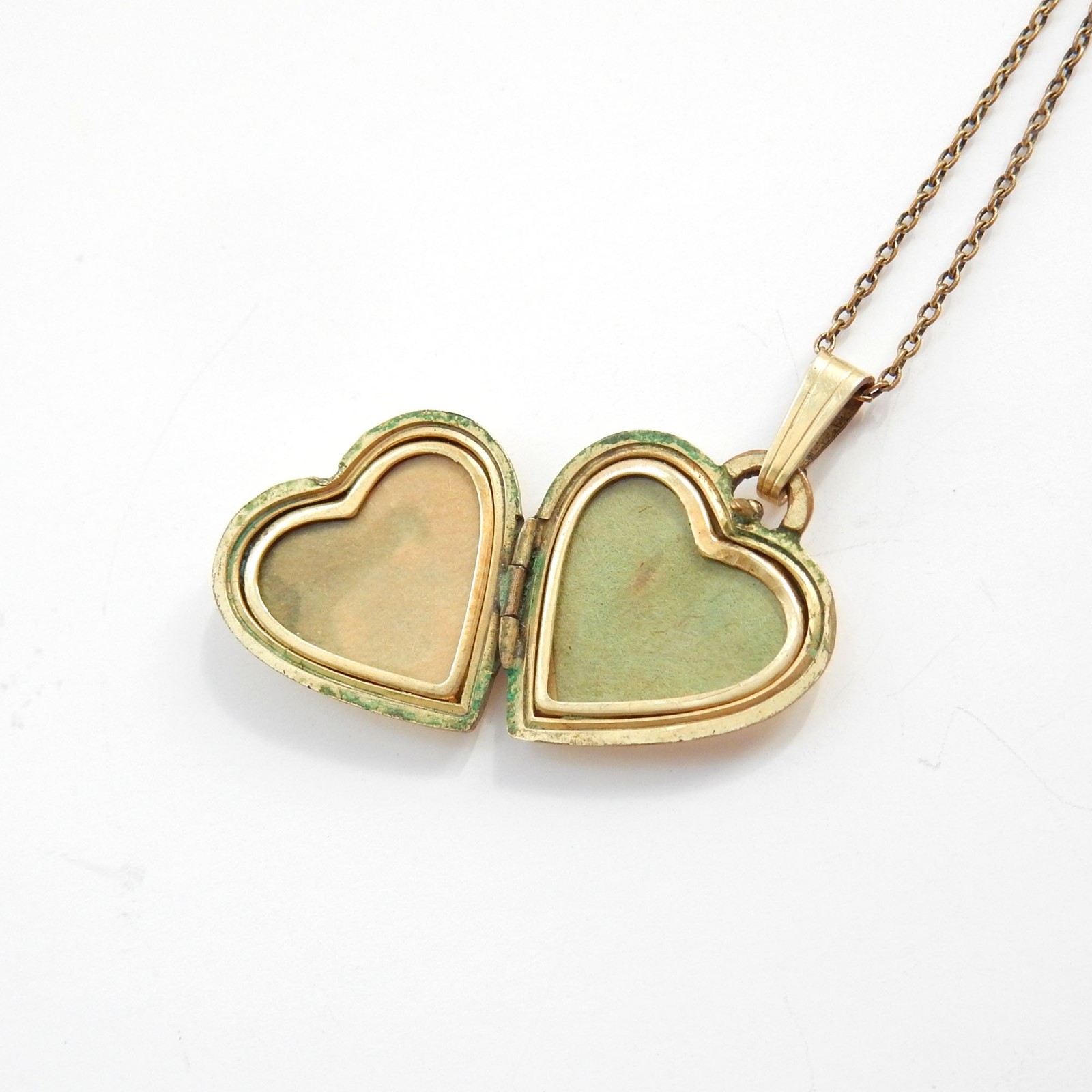 Photo of Vintage 14ct Rolled Gold Heart Locket Necklace Vintage German K L Jewelery