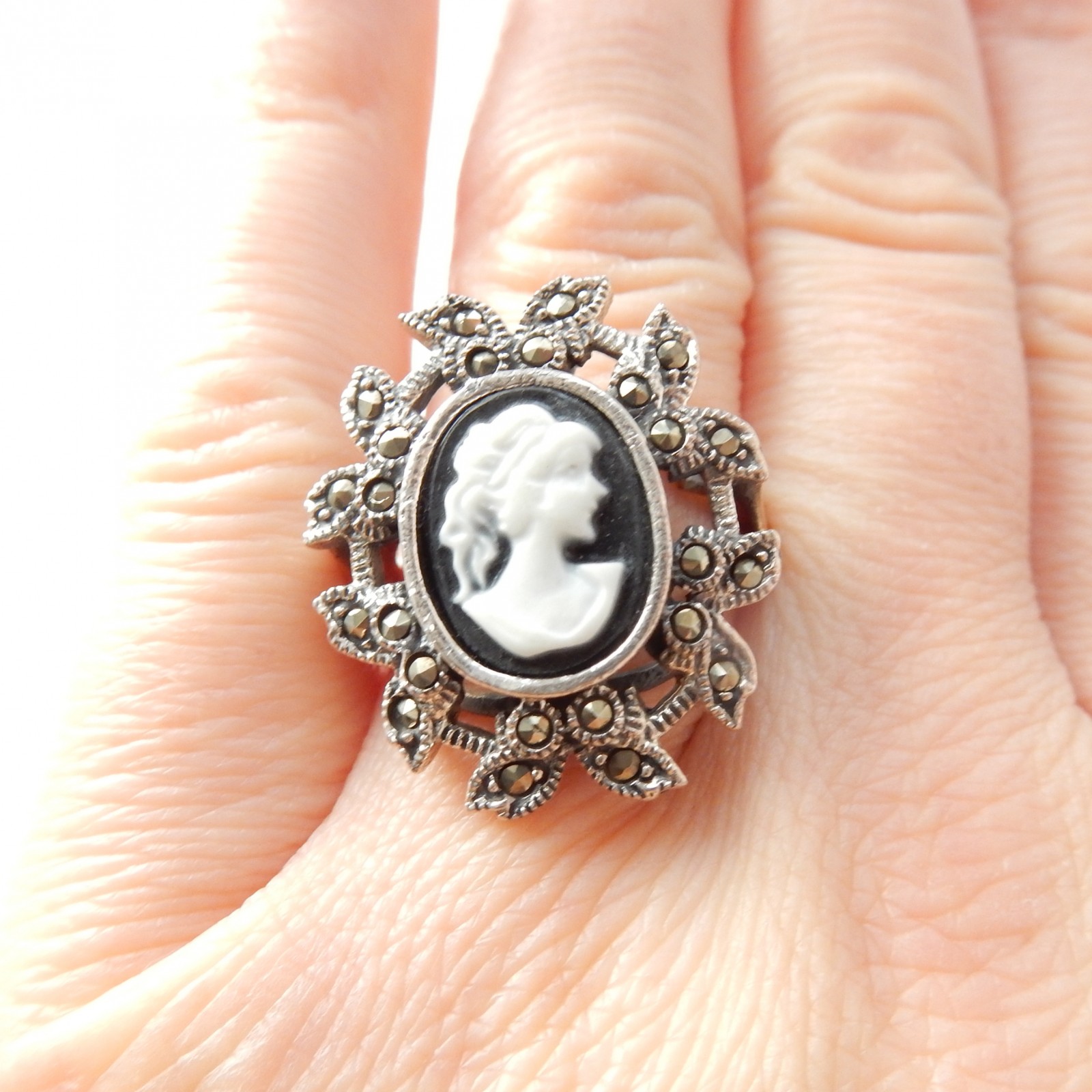 Victorian Hardstone Cameo Ring